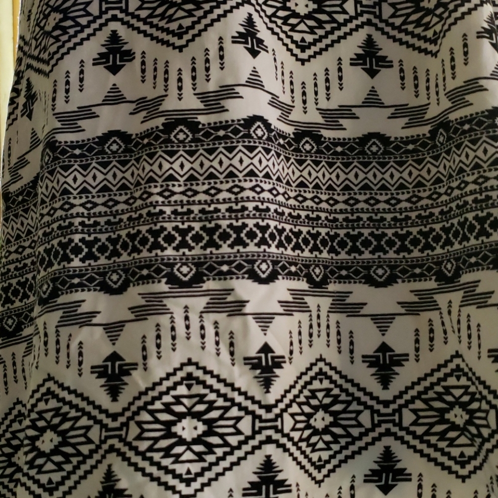 Dress - Picture 3 of 7